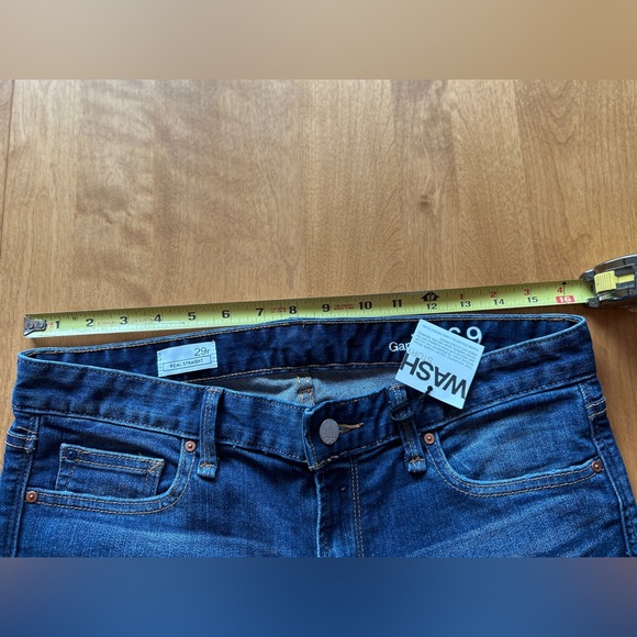 GAP Real Straight Distressed Jeans Women’s Size 29 Regular, Thunderstruck - Picture 7 of 8